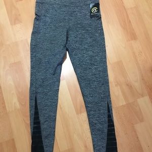 New with tags! Champion Leggings with pockets